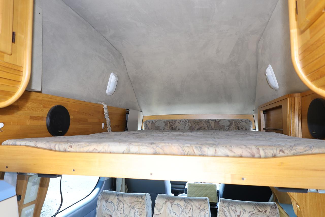 2007 Toyota Hiace 4WD 2.7L - CAMPING VAN|JAPAN IMPORT|RHD Photo