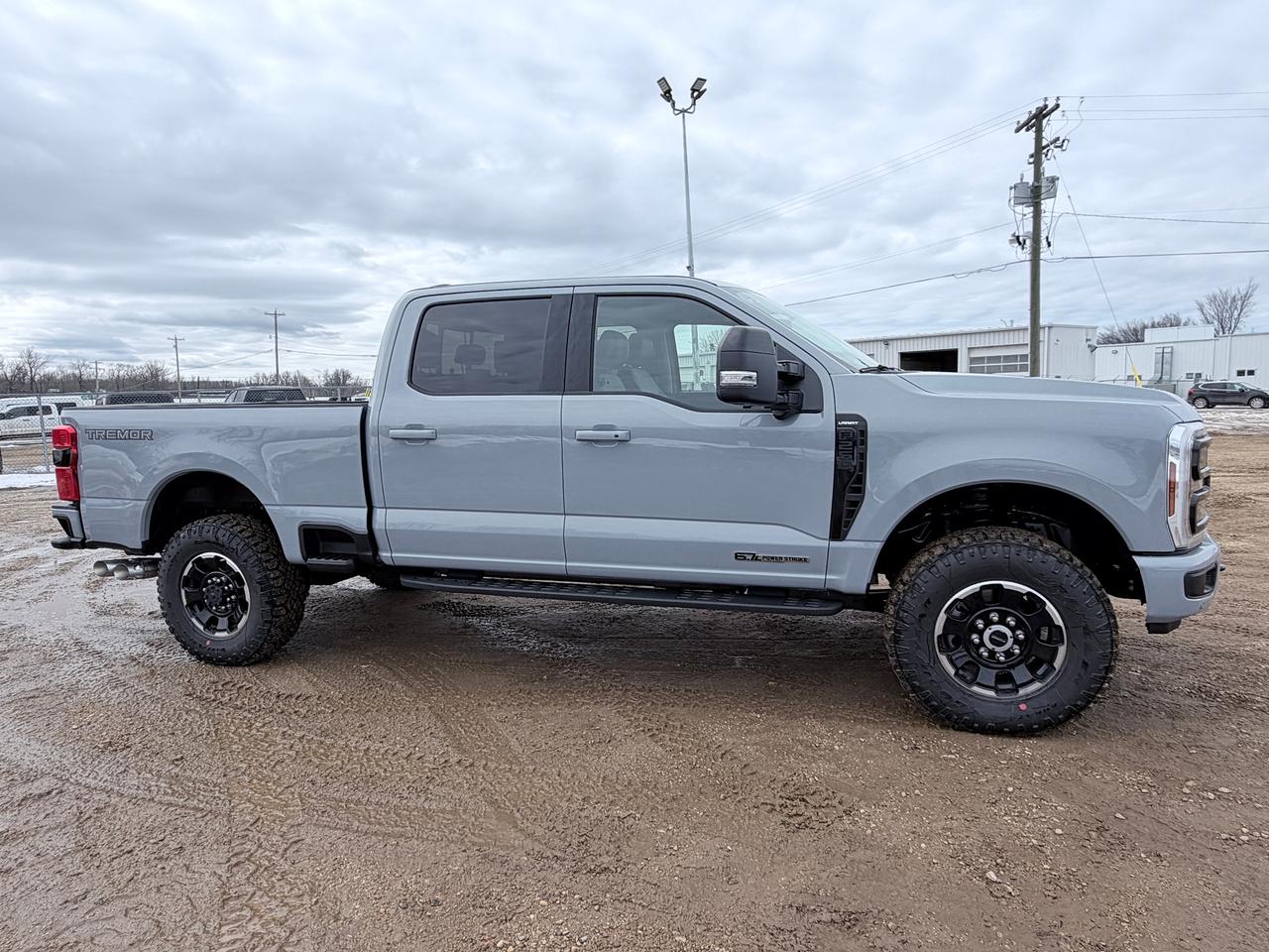 2026 Ford F-250 Super Duty SRW Lariat Photo2