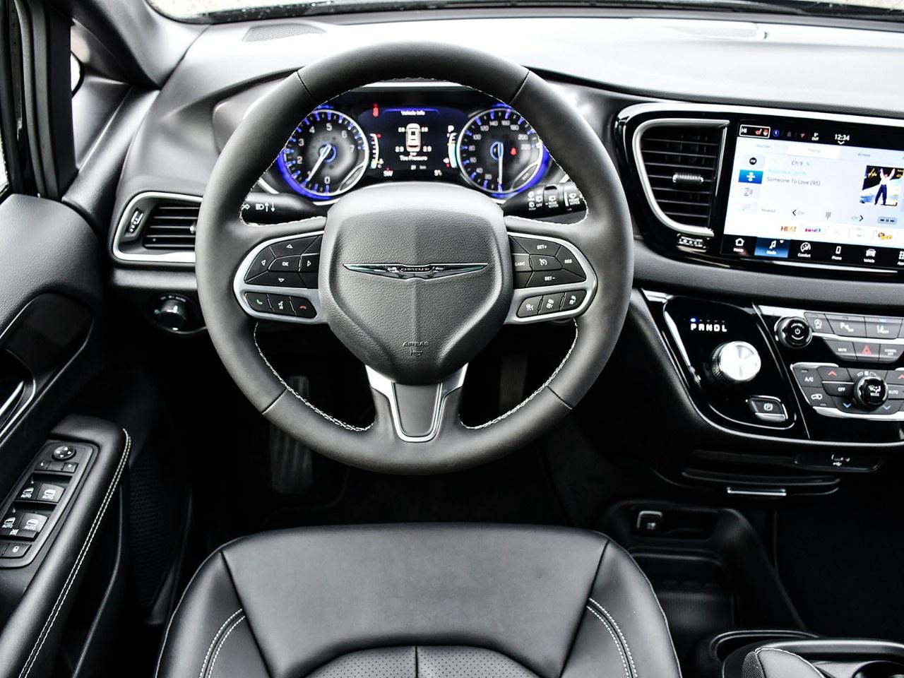2026 Dodge Grand Caravan SXT 2WD Photo