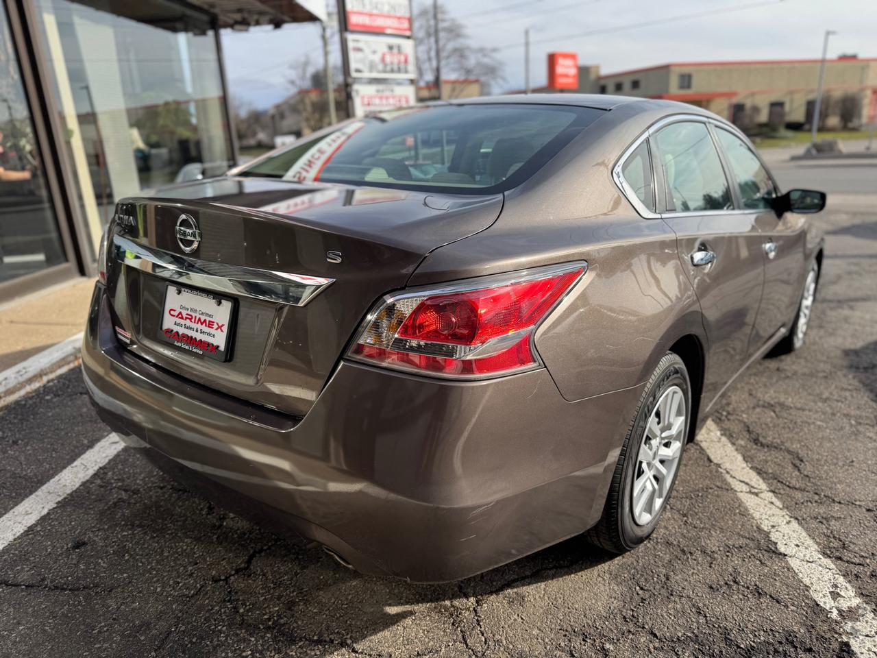 2014 Nissan Altima 2.5 LOW KM | Florida Grandma Car! | Accident Free Photo