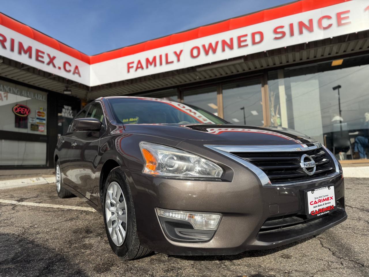 2014 Nissan Altima 2.5 LOW KM | Florida Grandma Car! | Accident Free Photo