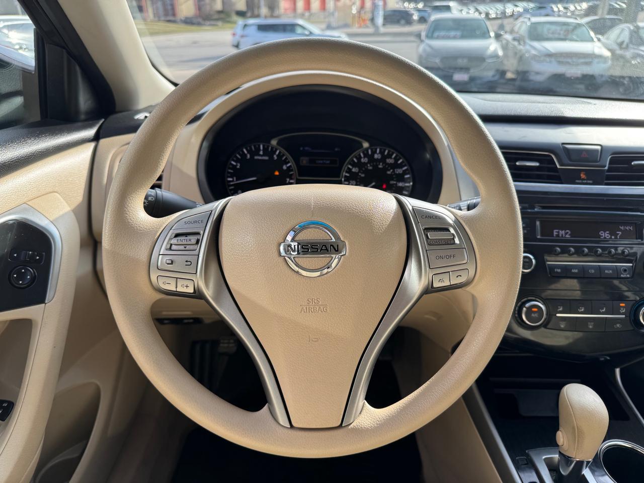 2014 Nissan Altima 2.5 LOW KM | Florida Grandma Car! | Accident Free Photo