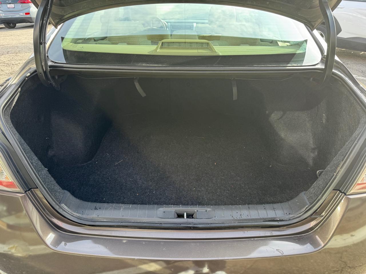 2014 Nissan Altima 2.5 LOW KM | Florida Grandma Car! | Accident Free Photo
