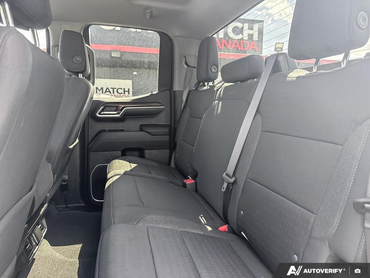 2023 Chevrolet Silverado 1500 RST / NO ACCIDENTS / 4WD / HTD SEATS / Photo