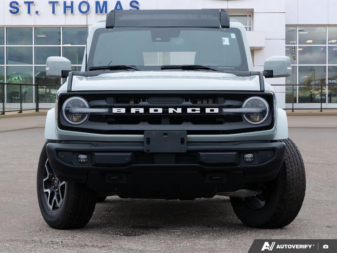 2024 Ford Bronco Outer Banks Photo