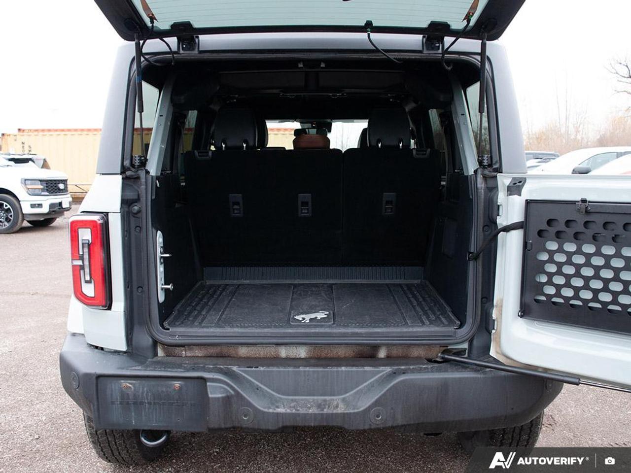 2024 Ford Bronco Outer Banks Photo