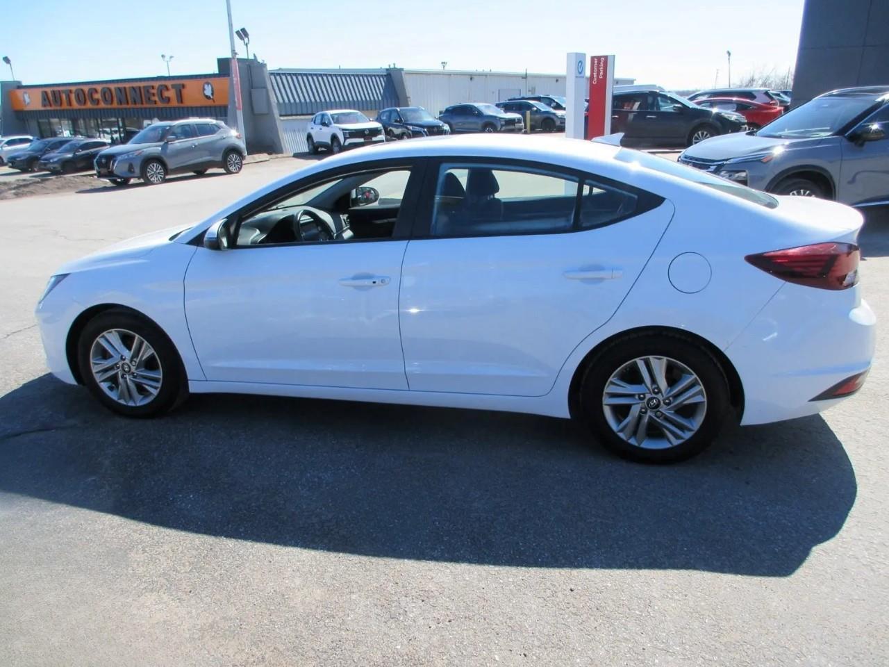 2020 Hyundai Elantra Preferred w/Sun & Safety Package Photo
