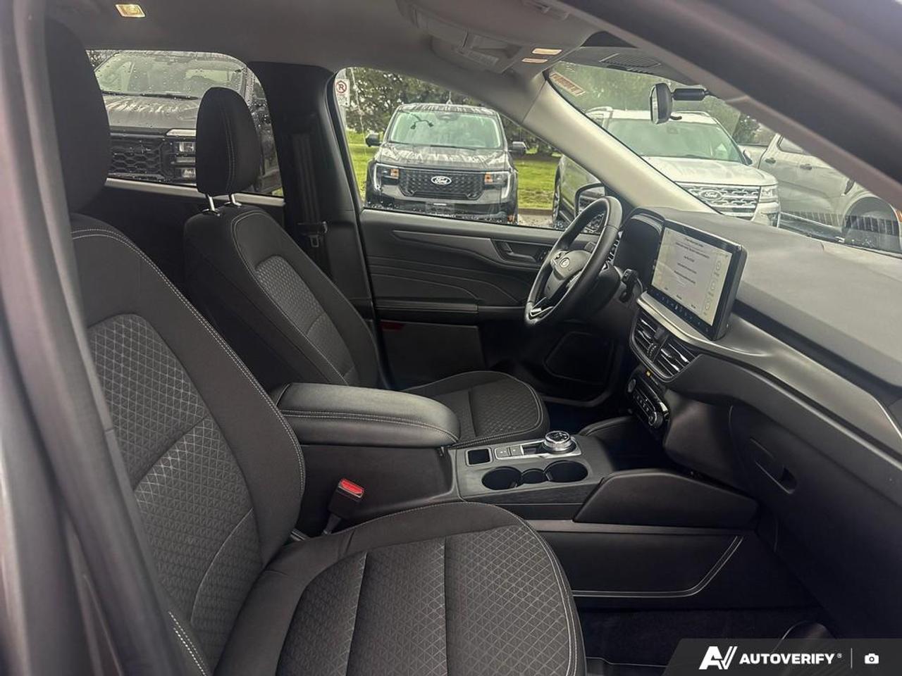 2024 Ford Escape Active 200A|TECH 1 PK|COLD WEATHER PK|DEMO Photo