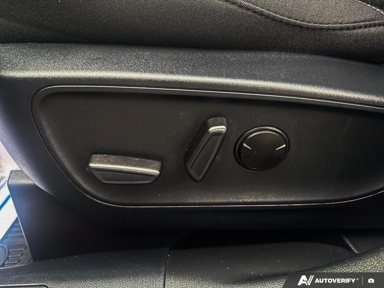 2024 Ford Escape Active 200A|TECH 1 PK|COLD WEATHER PK|DEMO Photo