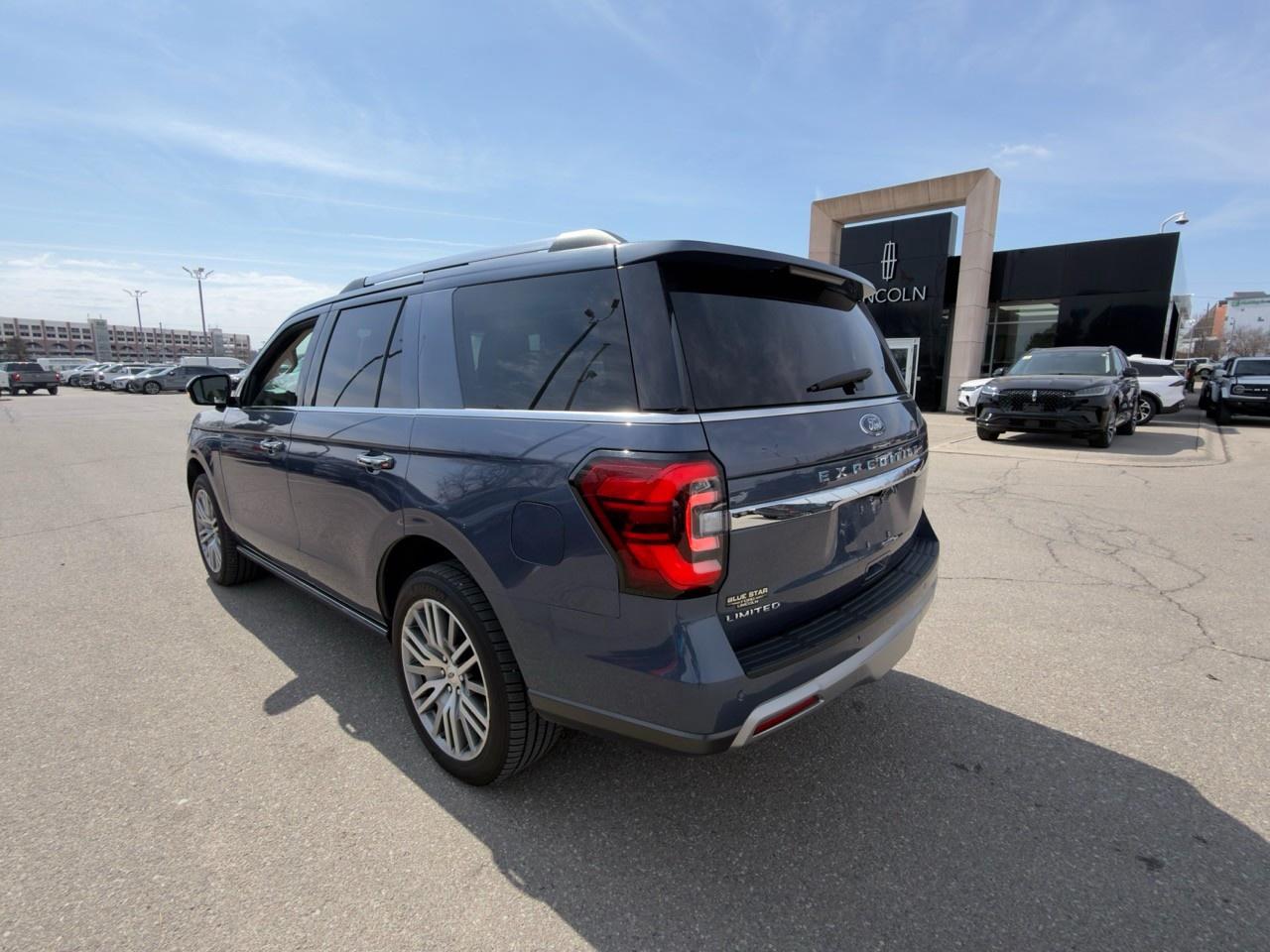 2022 Ford Expedition Limited 302A|HEAVY DUTY TOW PKG|NAV|MOONROOF|COOLED STS Photo