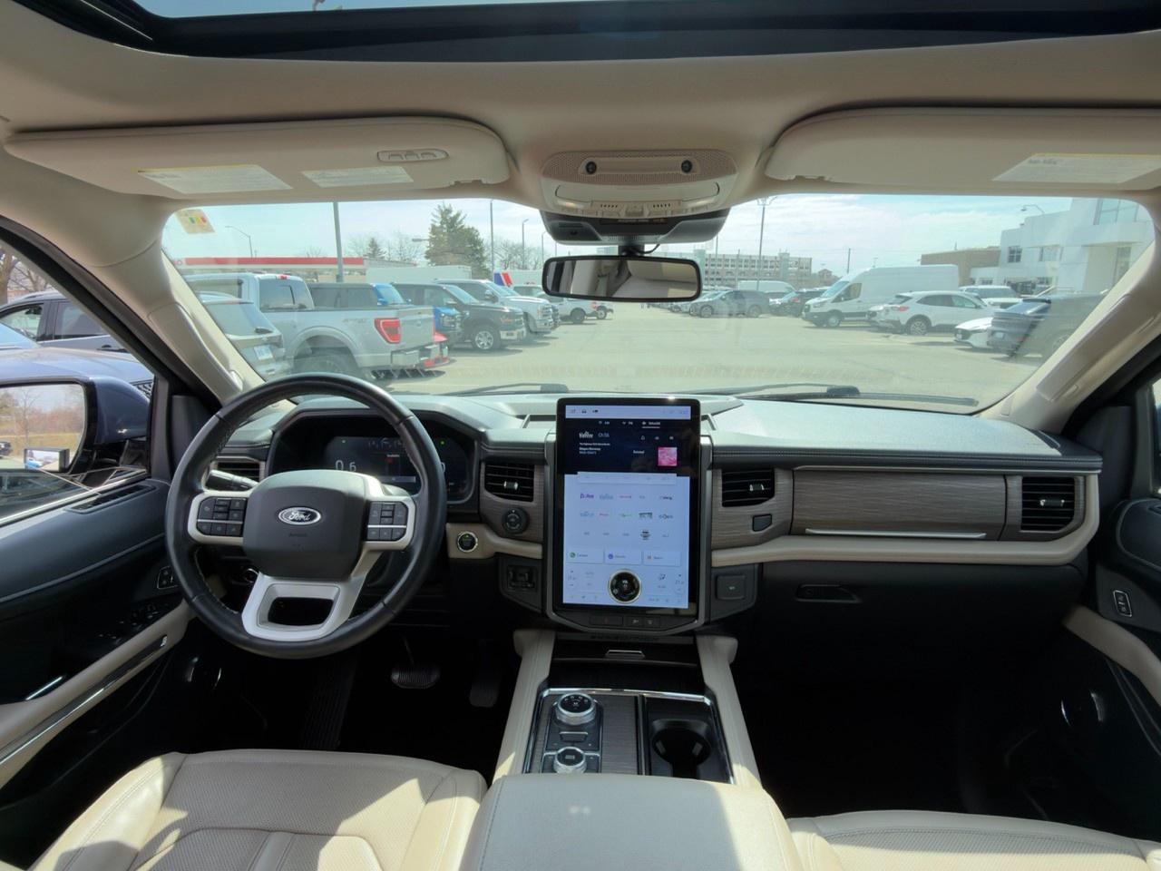 2022 Ford Expedition Limited 302A|HEAVY DUTY TOW PKG|NAV|MOONROOF|COOLED STS Photo