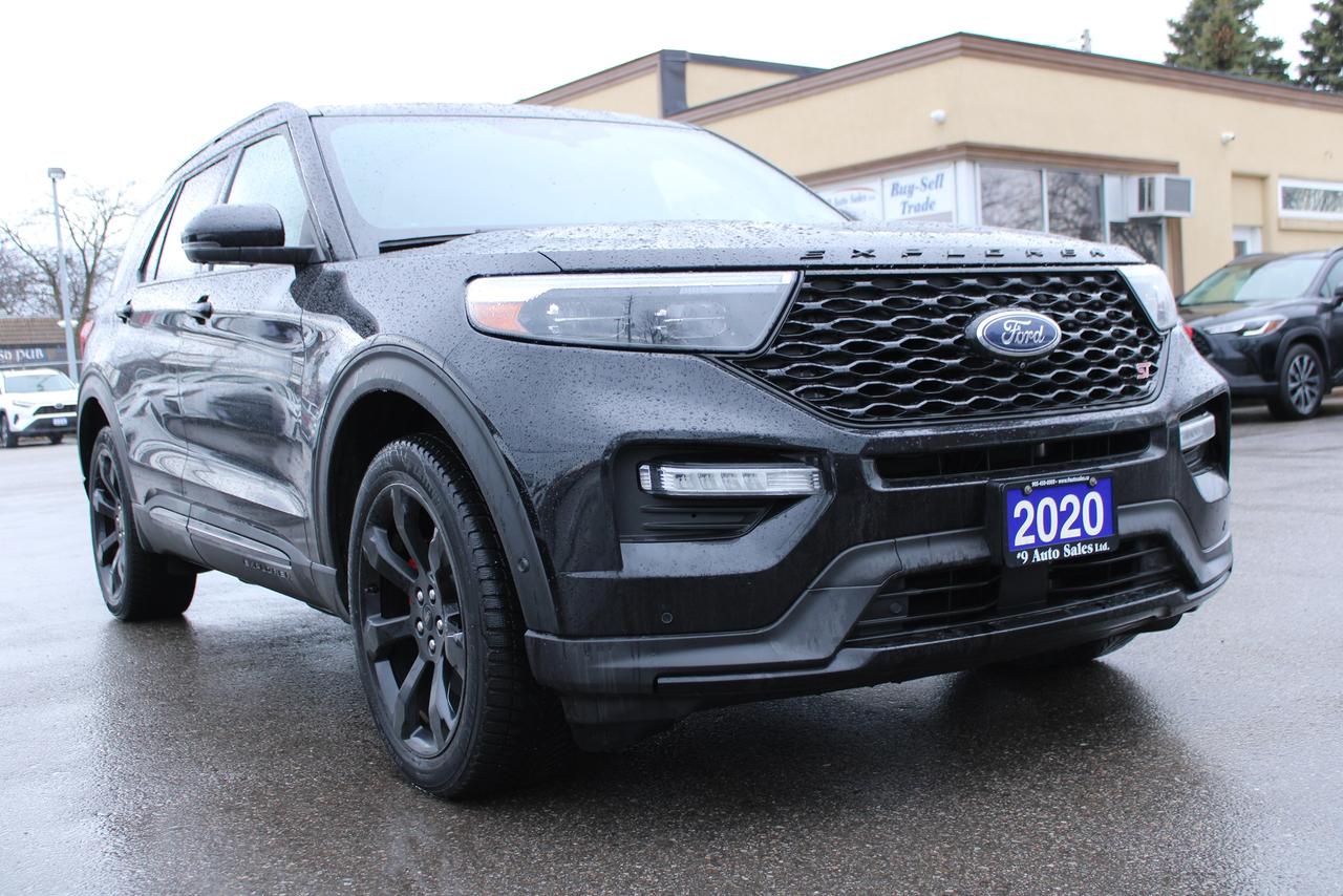 2020 Ford Explorer ST 4WD Photo