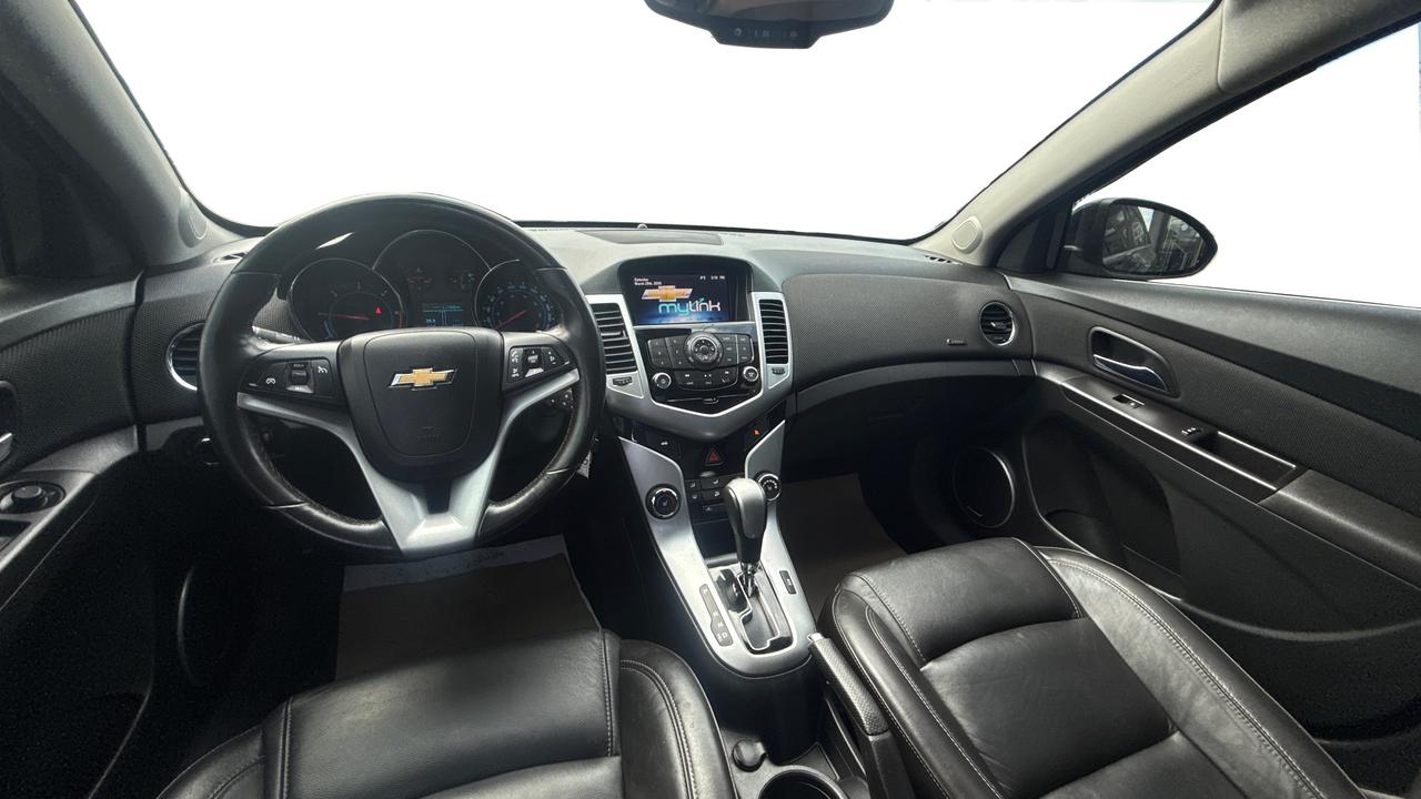 2015 Chevrolet Cruze DIESEL Photo