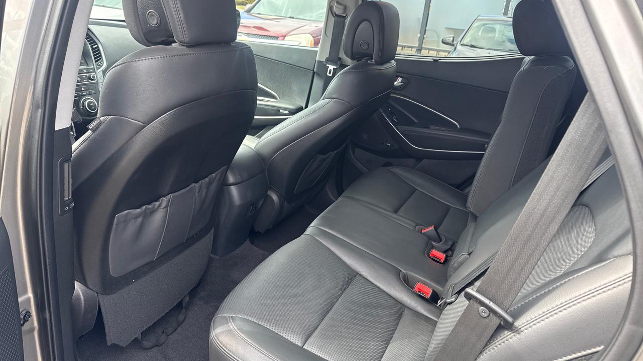 2017 Hyundai Santa Fe Sport Luxury Photo