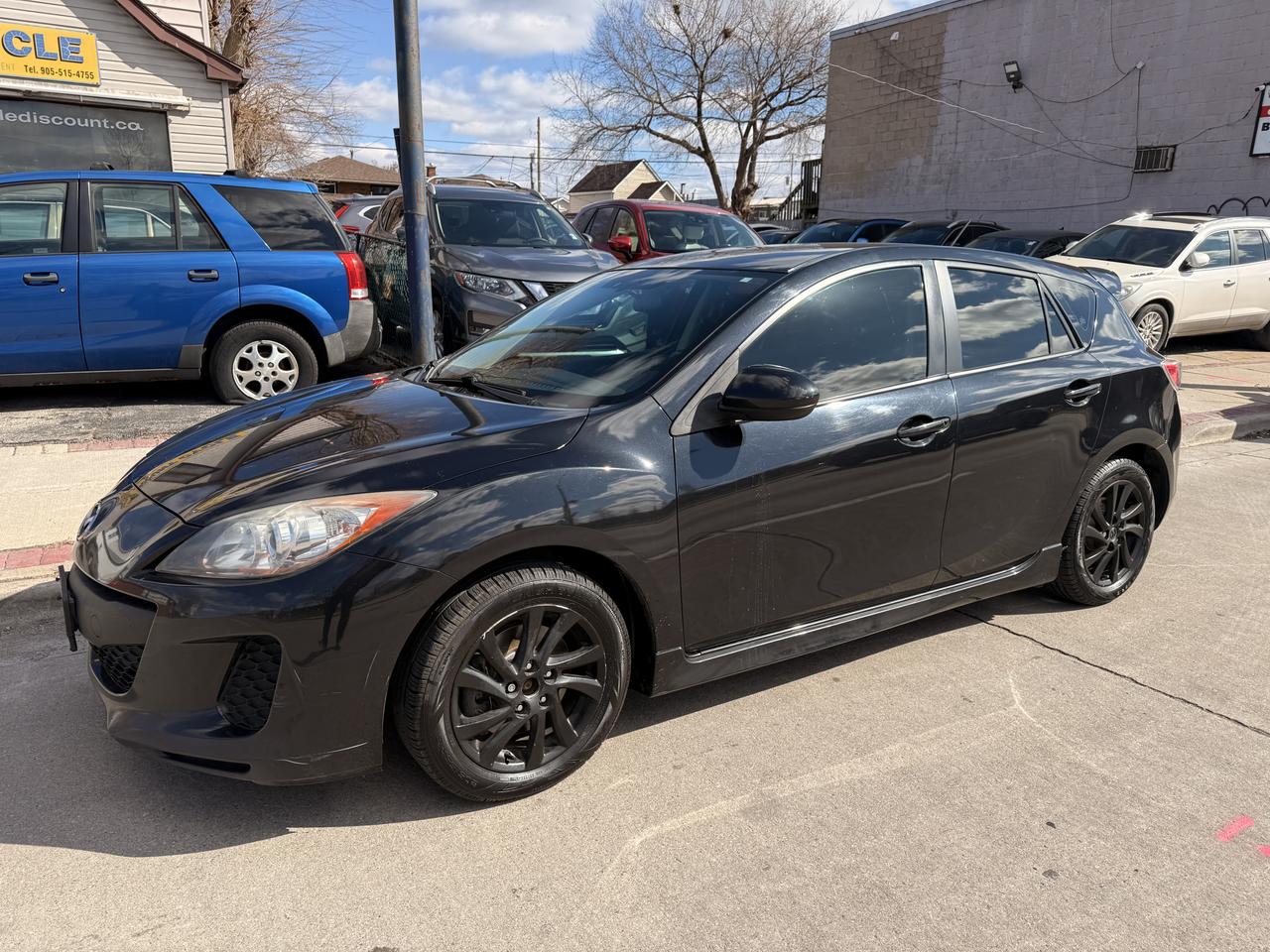 2012 Mazda MAZDA3 4dr HB Sport Man GS *Ltd Avail* Photo2