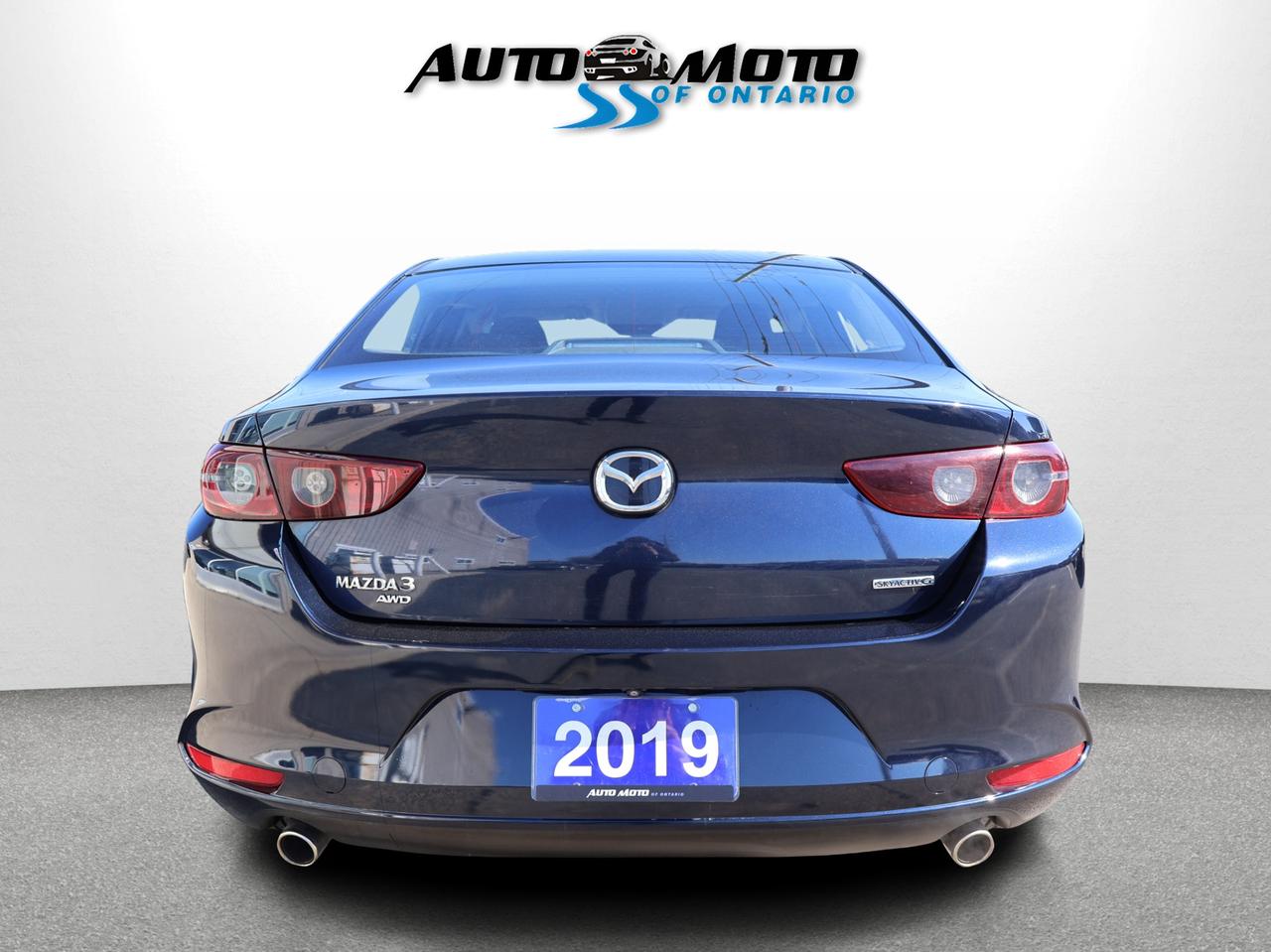 2019 Mazda MAZDA3 2.5L PREFERRED PLUS AWD CERTIFIED *ACCIDENT FREE* CAMERA BLUETOOTH HEATED SEATS CRUISE ALLOYS Photo4