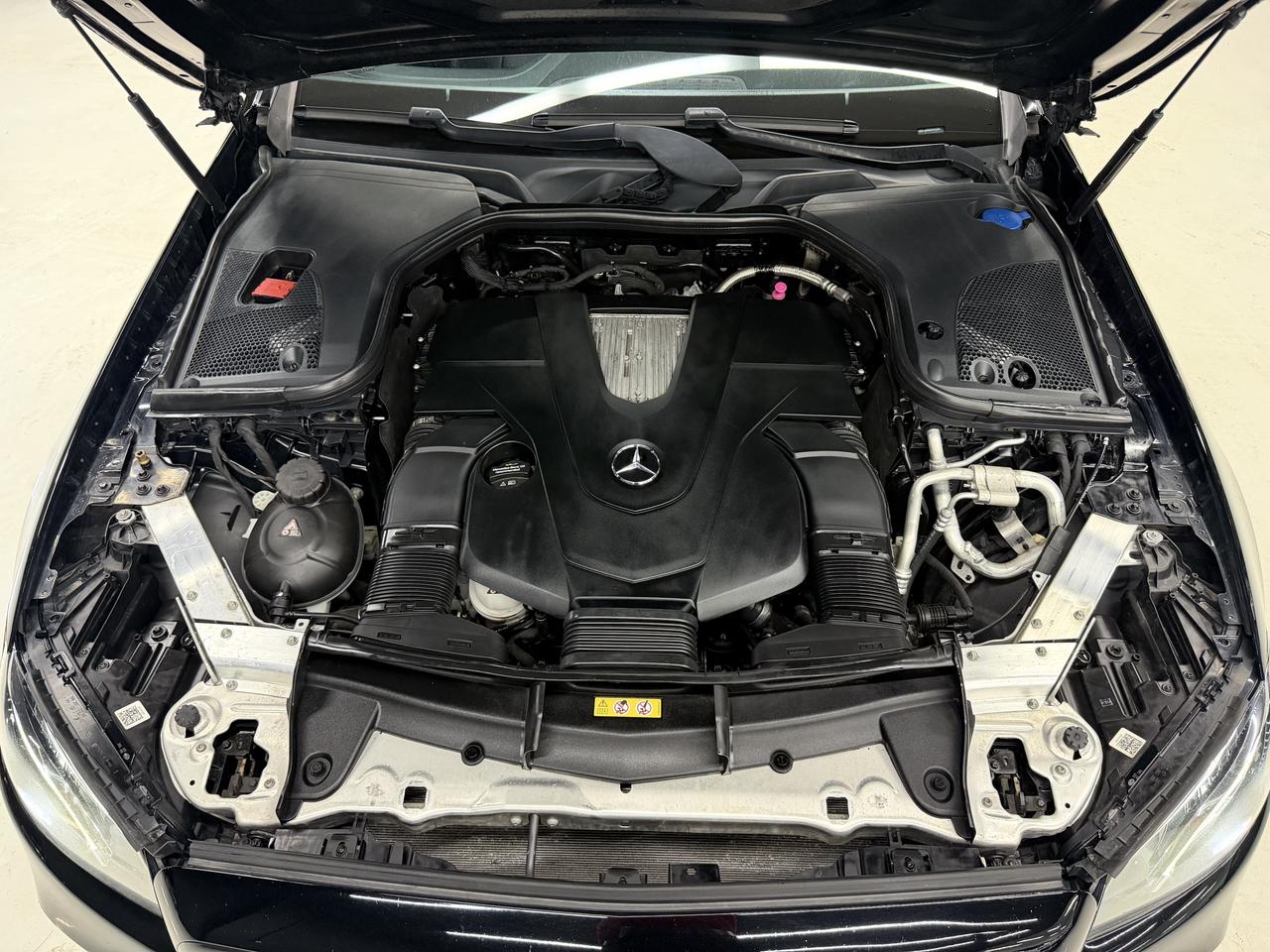 2018 Mercedes-Benz E400 4MATIC AMG PKG|COUPE|NAV|BACKUP|BSM|SUNROOF| Photo