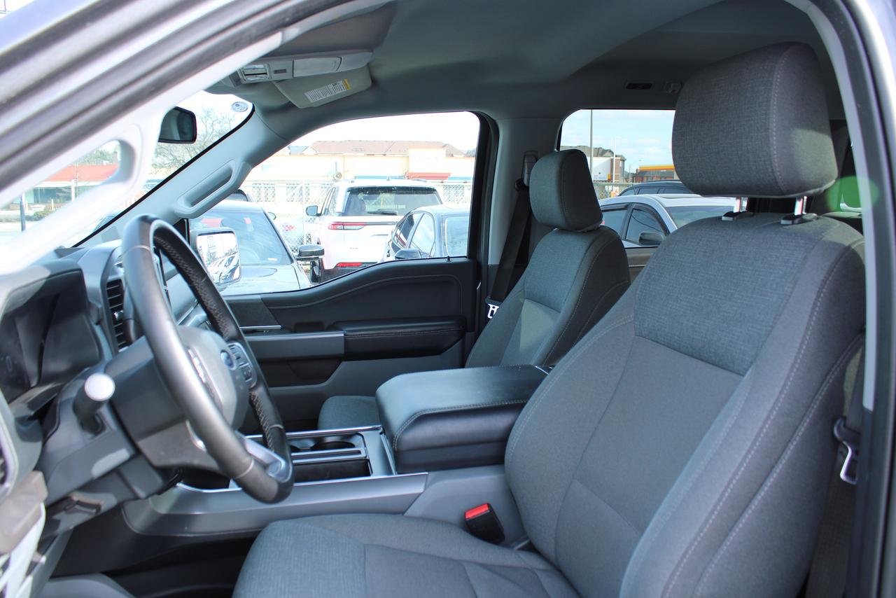 2025 Ford F-150 XLT 4WD SuperCrew 6.5' Box Photo