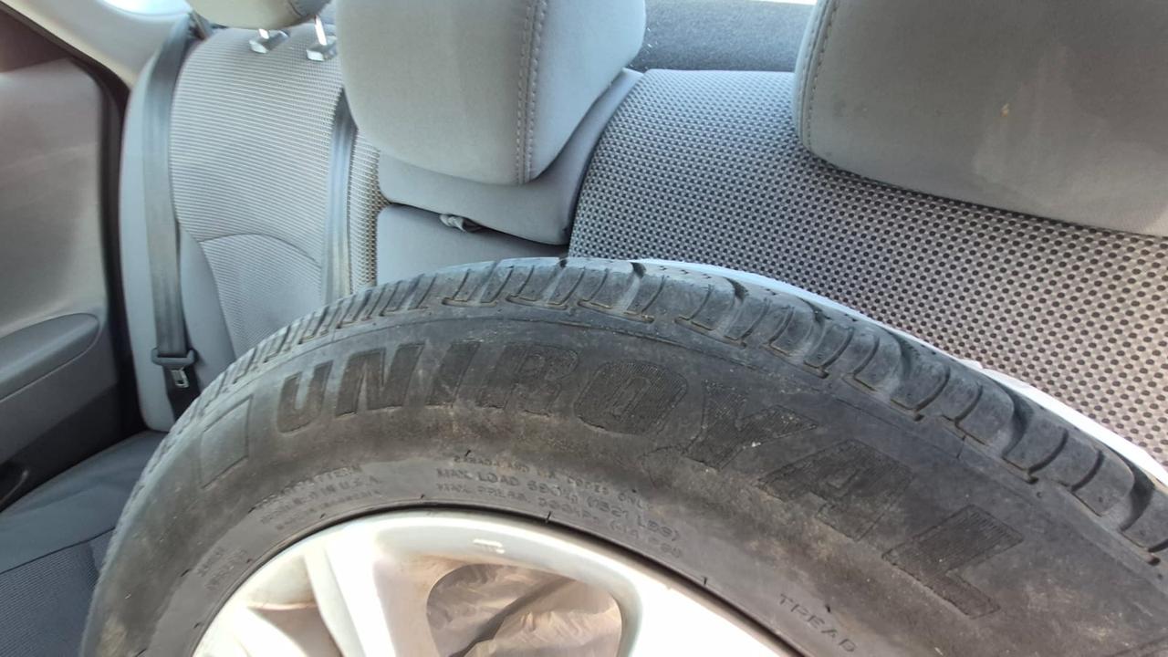 2014 Hyundai Sonata GLS, SEDAN, 2 SETS OF WHEELS, 4 CYL, CERTIFIED Photo