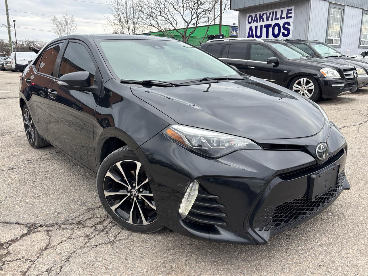 2019 Toyota Corolla SE Leather, Sunroof Photo