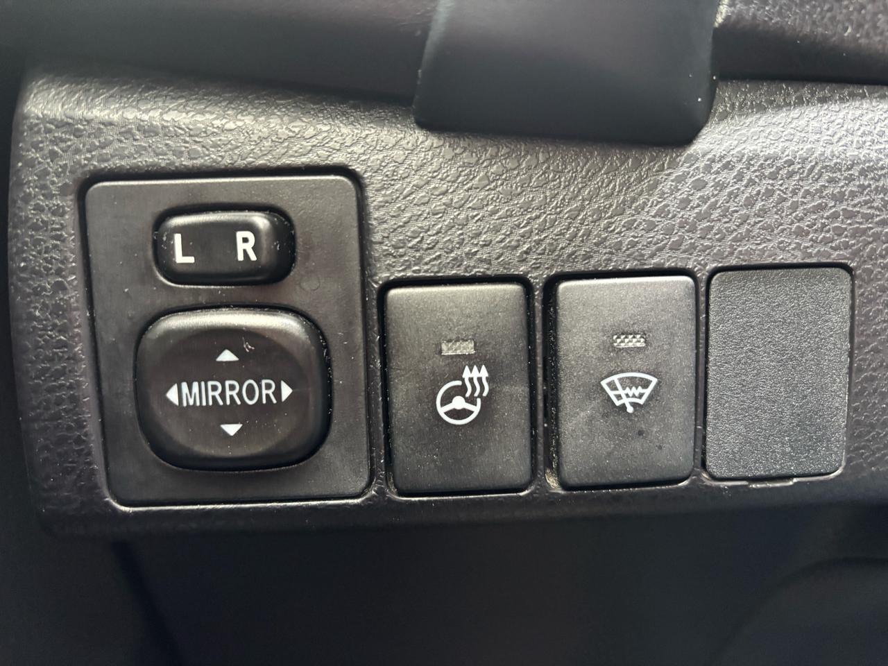 2019 Toyota Corolla SE Leather, Sunroof Photo