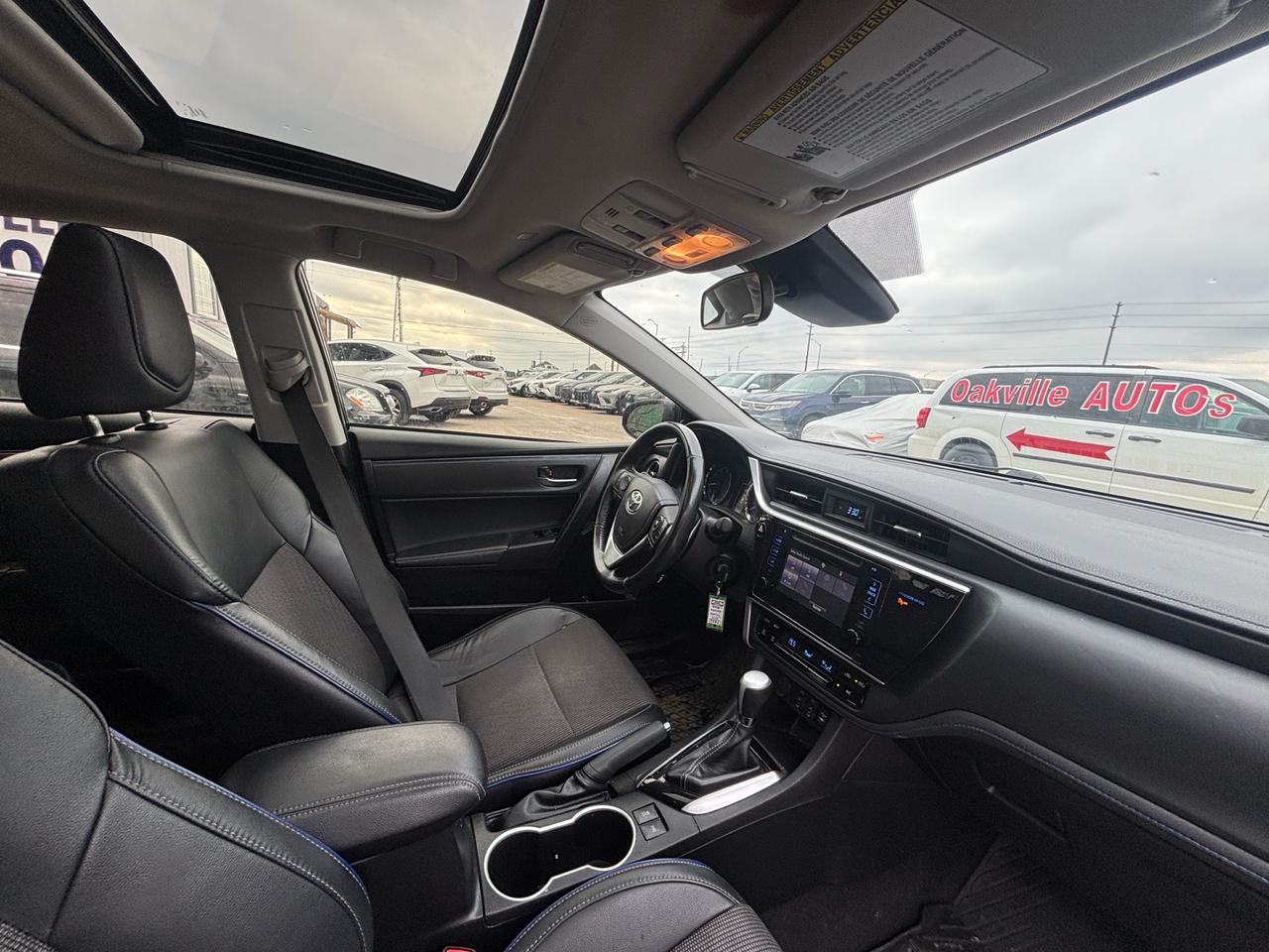 2019 Toyota Corolla SE Leather, Sunroof Photo
