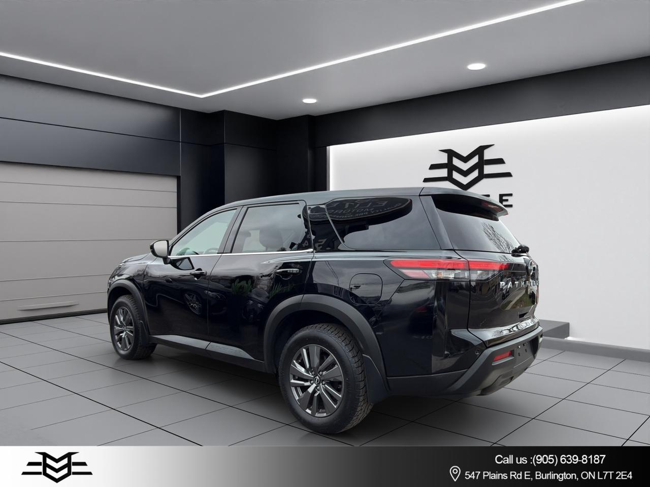 2022 Nissan Pathfinder S 4WD - Blind Spot Monitor - Reverse Camera !! Photo4