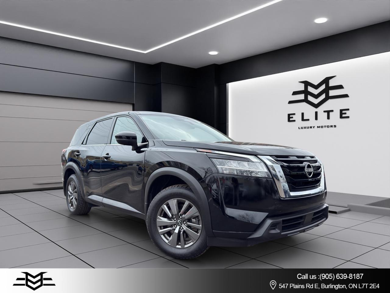 2022 Nissan Pathfinder S 4WD - Blind Spot Monitor - Reverse Camera !! Photo0