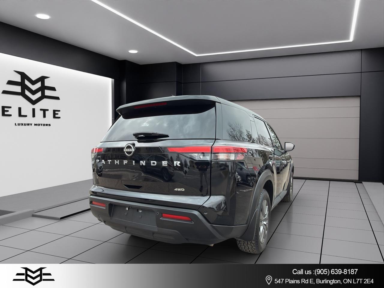 2022 Nissan Pathfinder S 4WD - Blind Spot Monitor - Reverse Camera !! Photo
