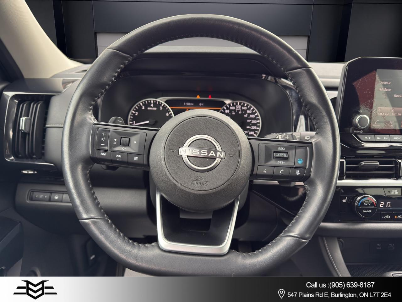 2022 Nissan Pathfinder S 4WD - Blind Spot Monitor - Reverse Camera !! Photo