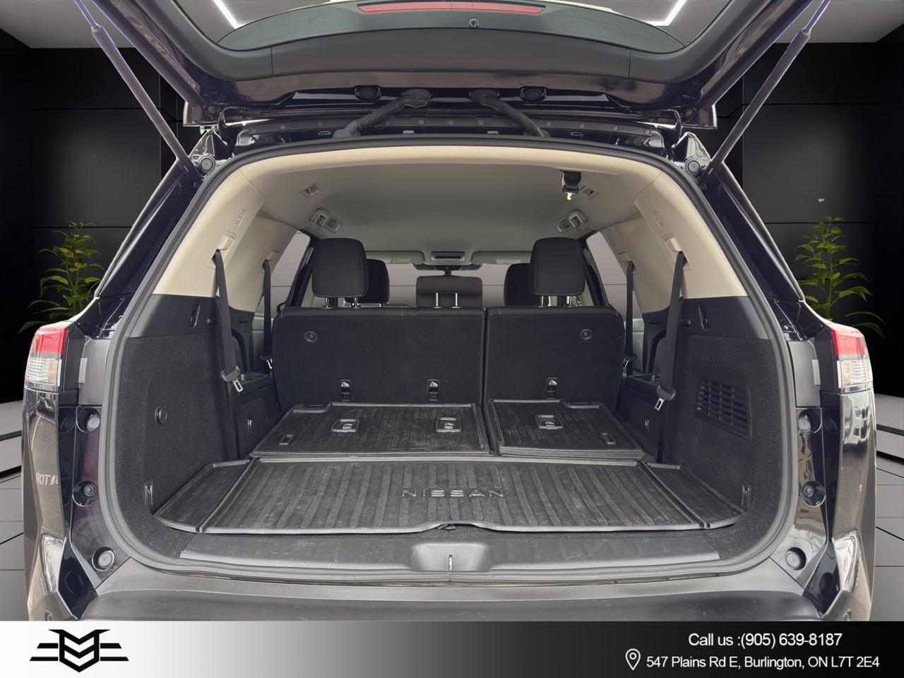 2022 Nissan Pathfinder S 4WD - Blind Spot Monitor - Reverse Camera !! Photo