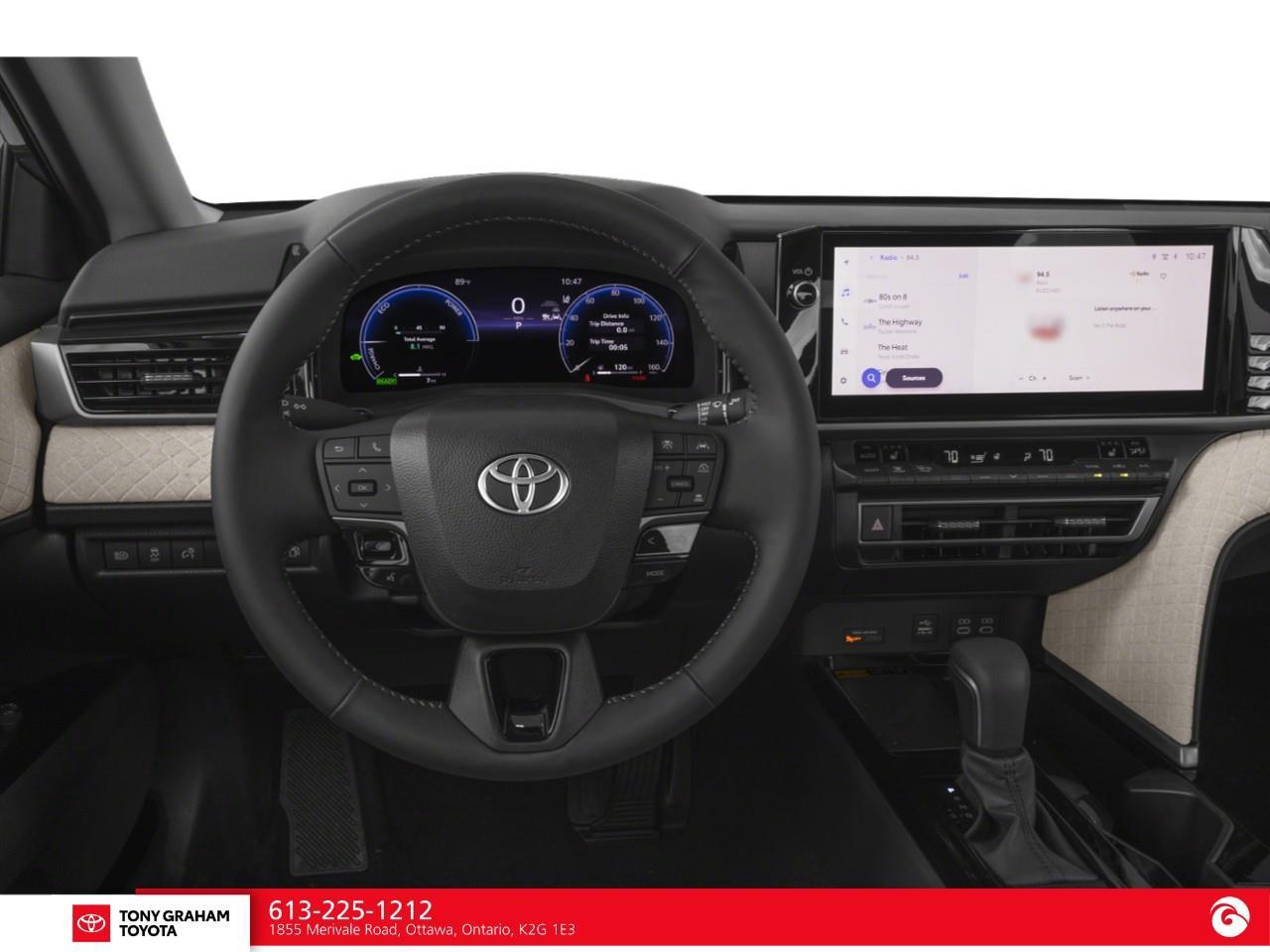 2026 Toyota Camry XLE Photo3