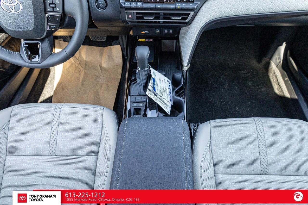 2026 Toyota Camry XLE Photo