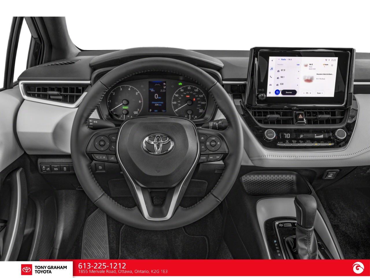 2026 Toyota Corolla Hybrid SE Photo3