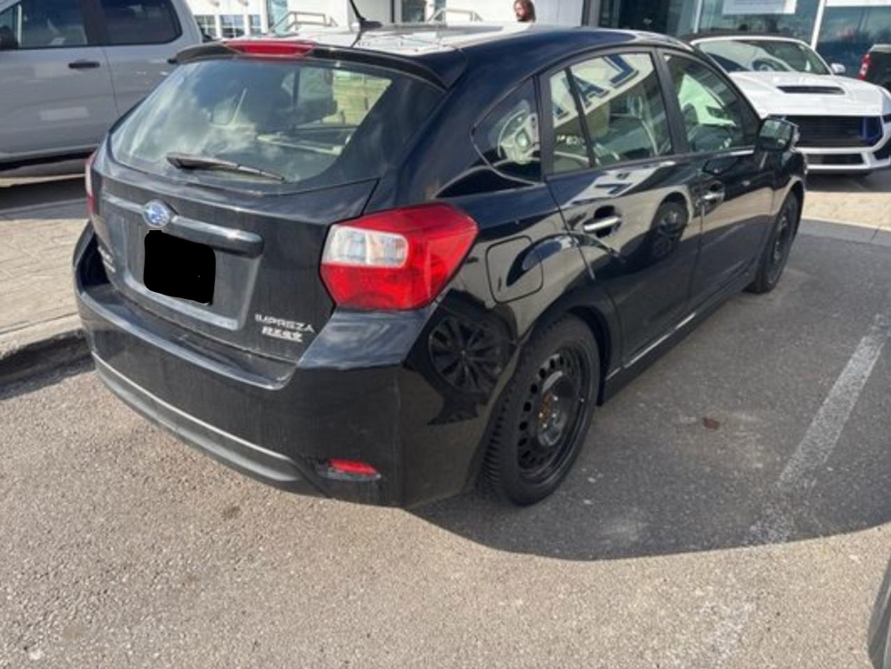 2015 Subaru Impreza 2.0i Limited Package INCOMING|LEATHER SEATS|LIMITED Photo3