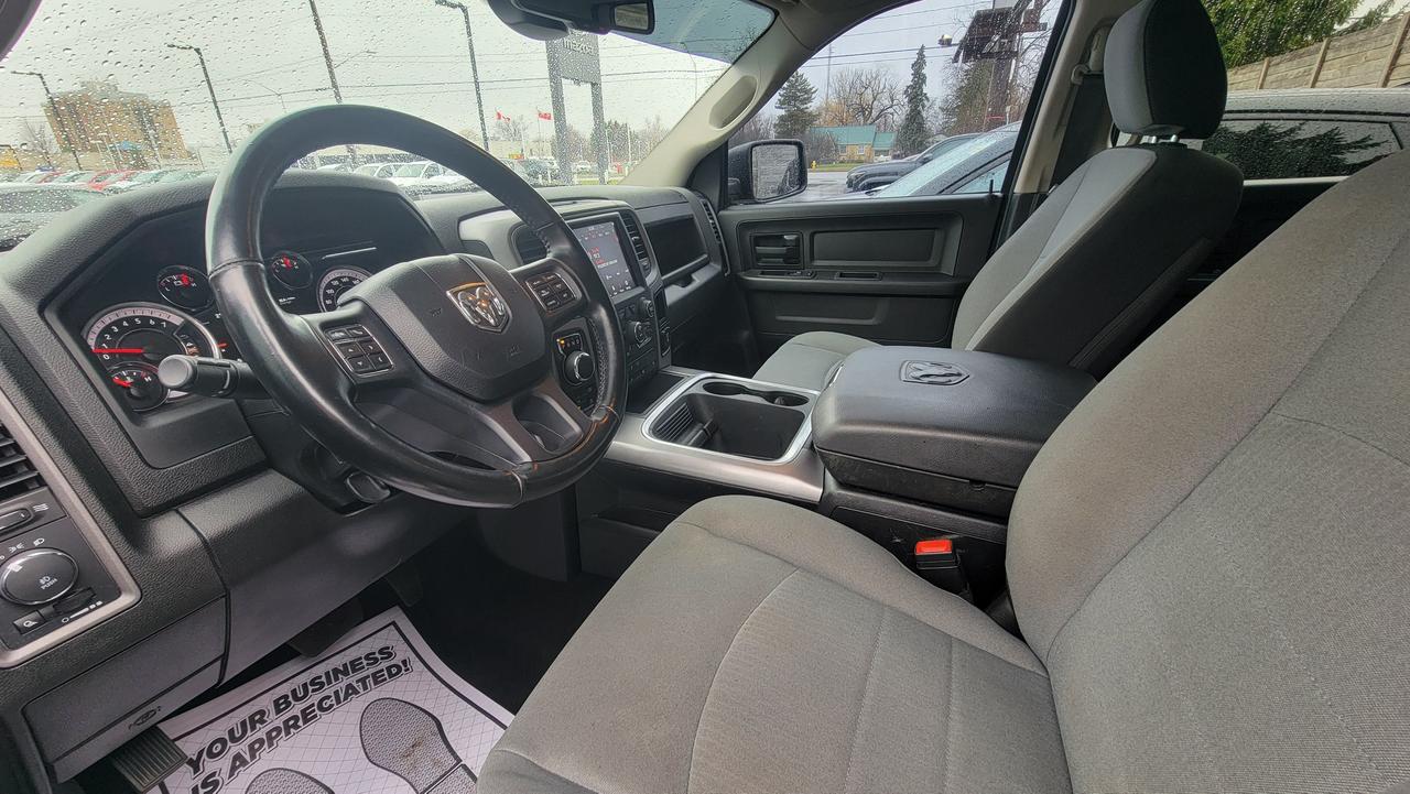 2021 RAM 1500 Classic TRADESMAN Photo