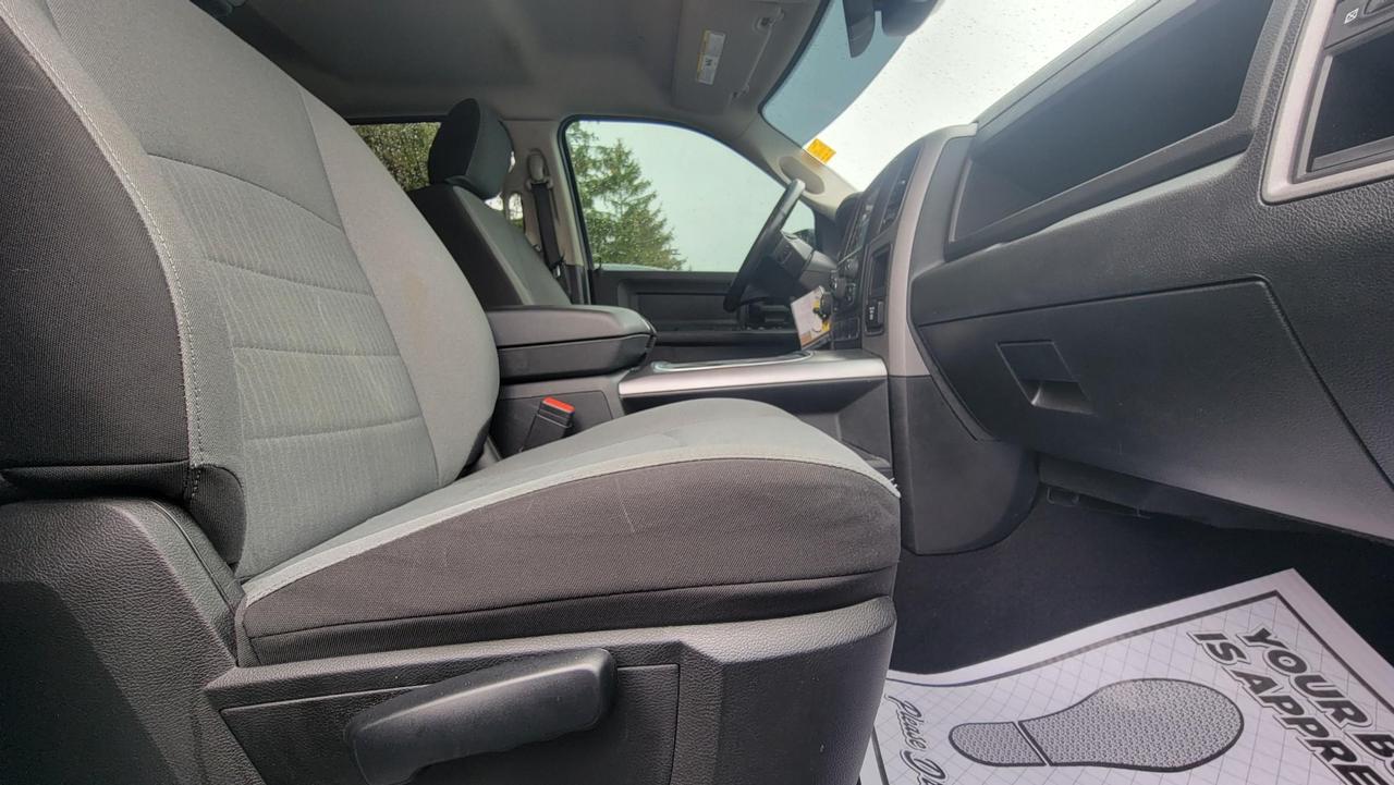 2021 RAM 1500 Classic TRADESMAN Photo