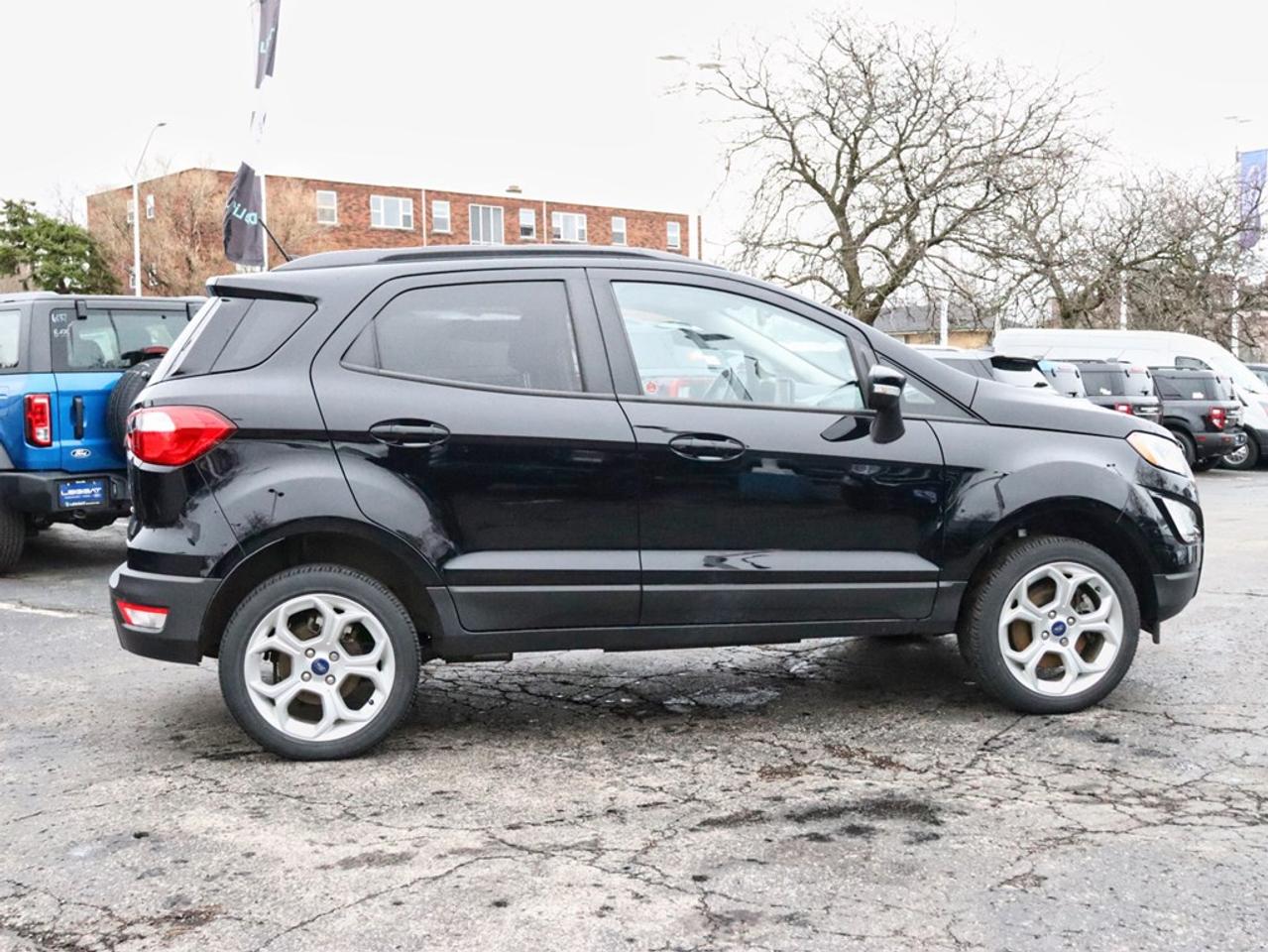 2022 Ford EcoSport SE | 4WD | 2.0L | NAV | REAR CAM | HTD SEATS | 17s Photo