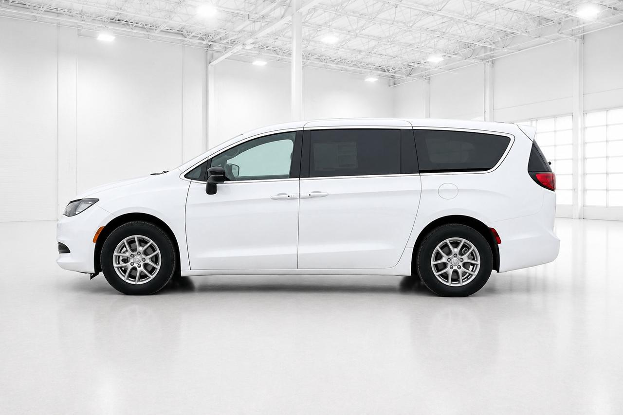 2026 Dodge Grand Caravan SXT | Power Doors & Lifgate | Leather | Stow N Go Photo