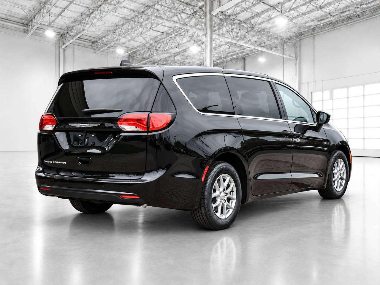 2026 Dodge Grand Caravan SXT Photo