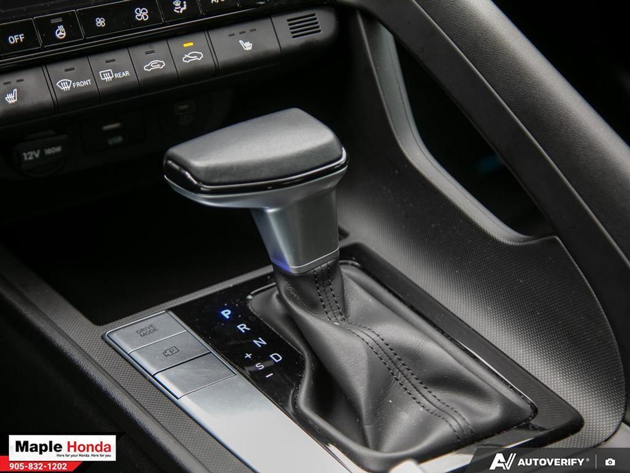 2024 Hyundai Elantra Sunroof| Heated Seats| Good Condition| Must See| Photo