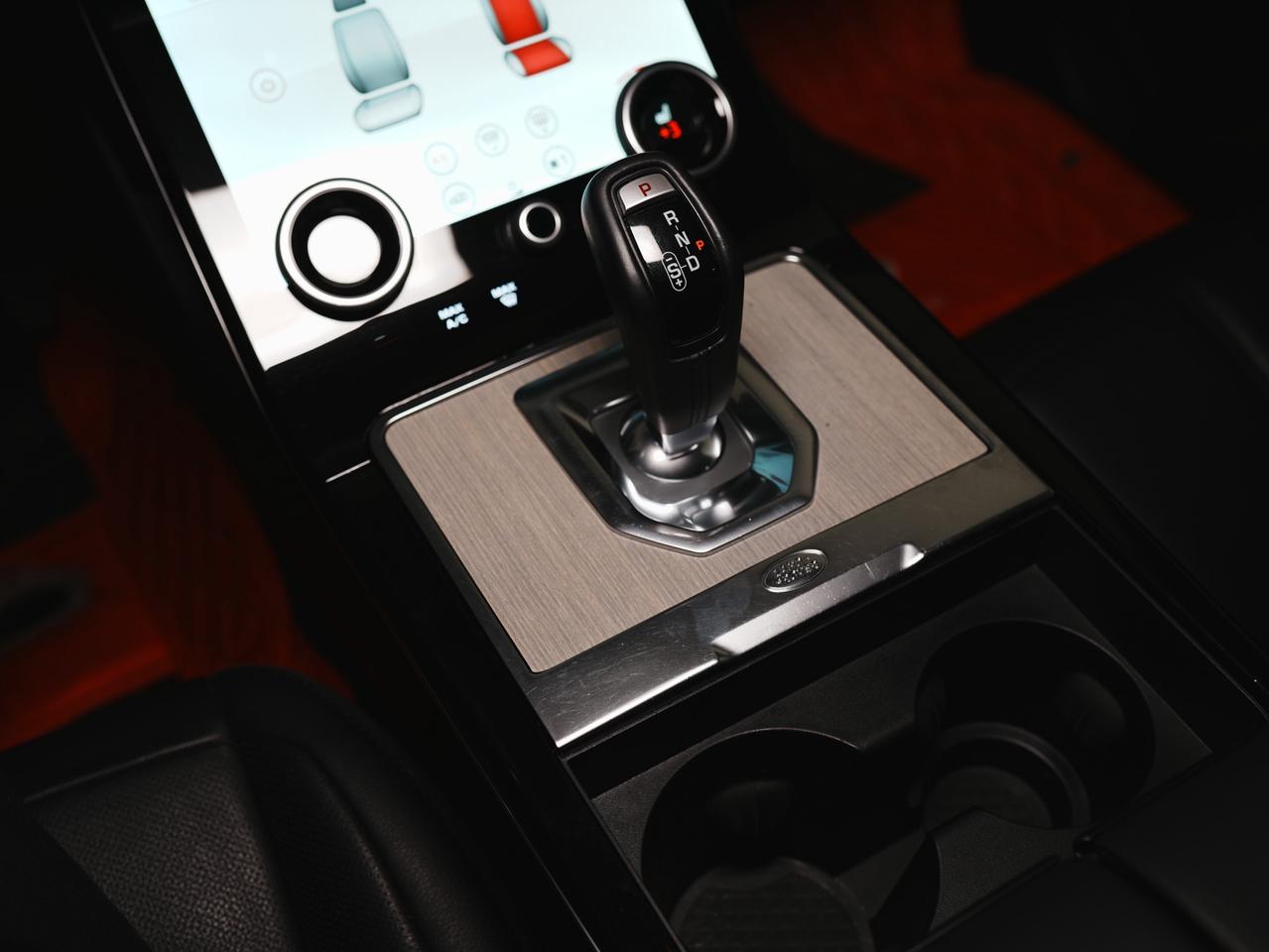 2020 Land Rover Evoque P250 | S | PANO | MERIDIAN | 20 IN Photo