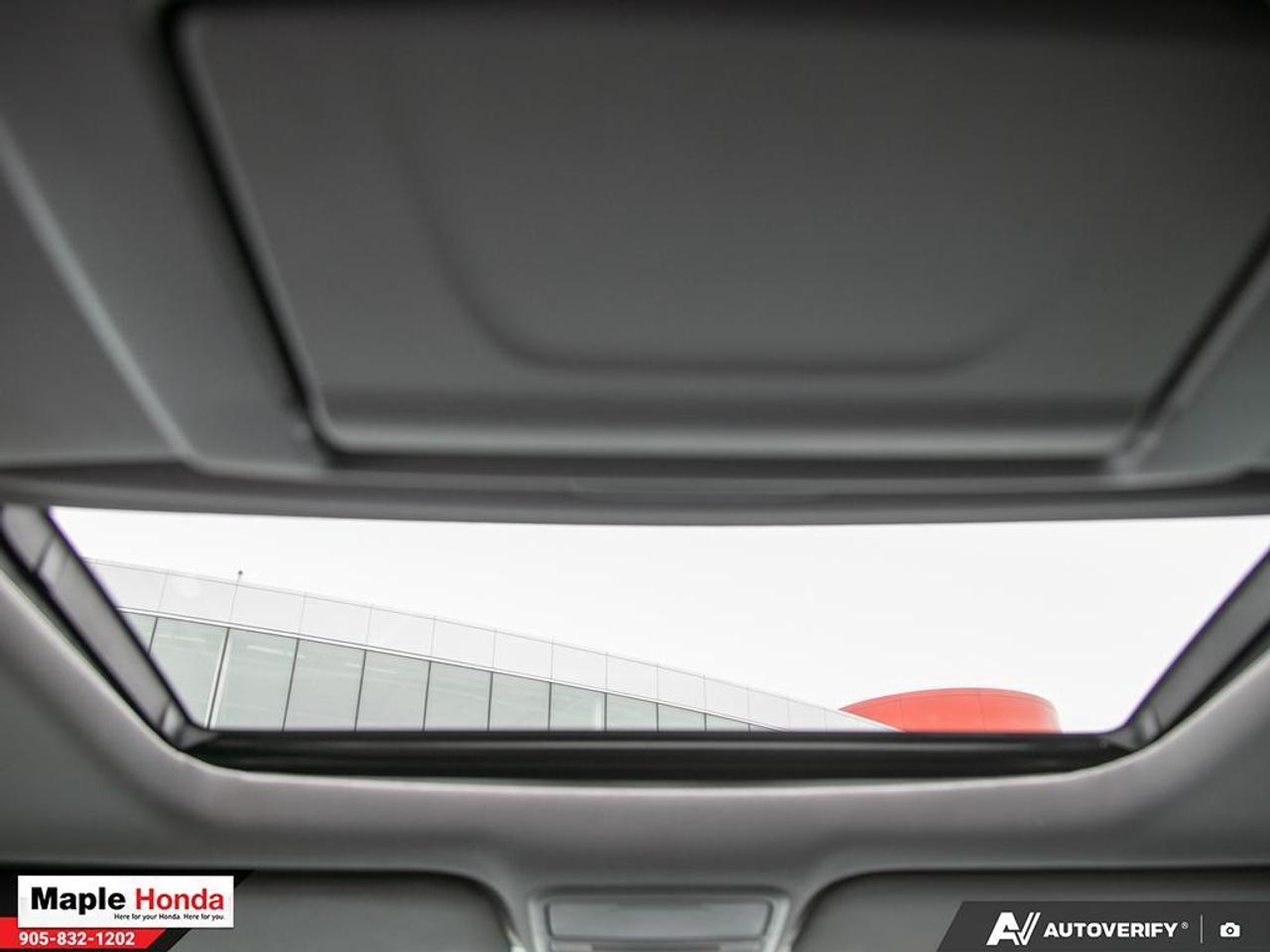 2023 Honda Odyssey Sunroof| Heated Seats| Auto Start| Rare Car| Photo