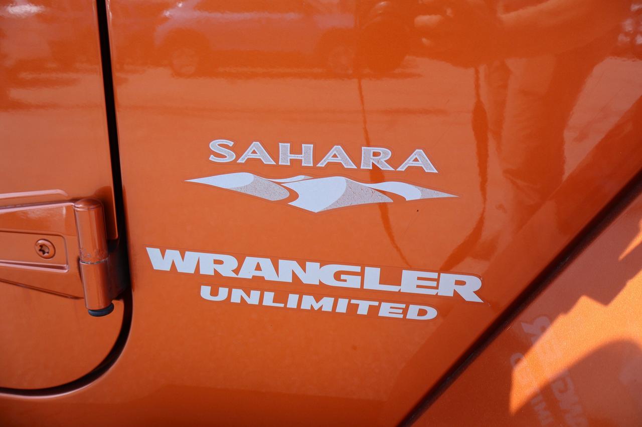 2011 Jeep Wrangler Unlimited Sahara | | Heated Seats | Photo
