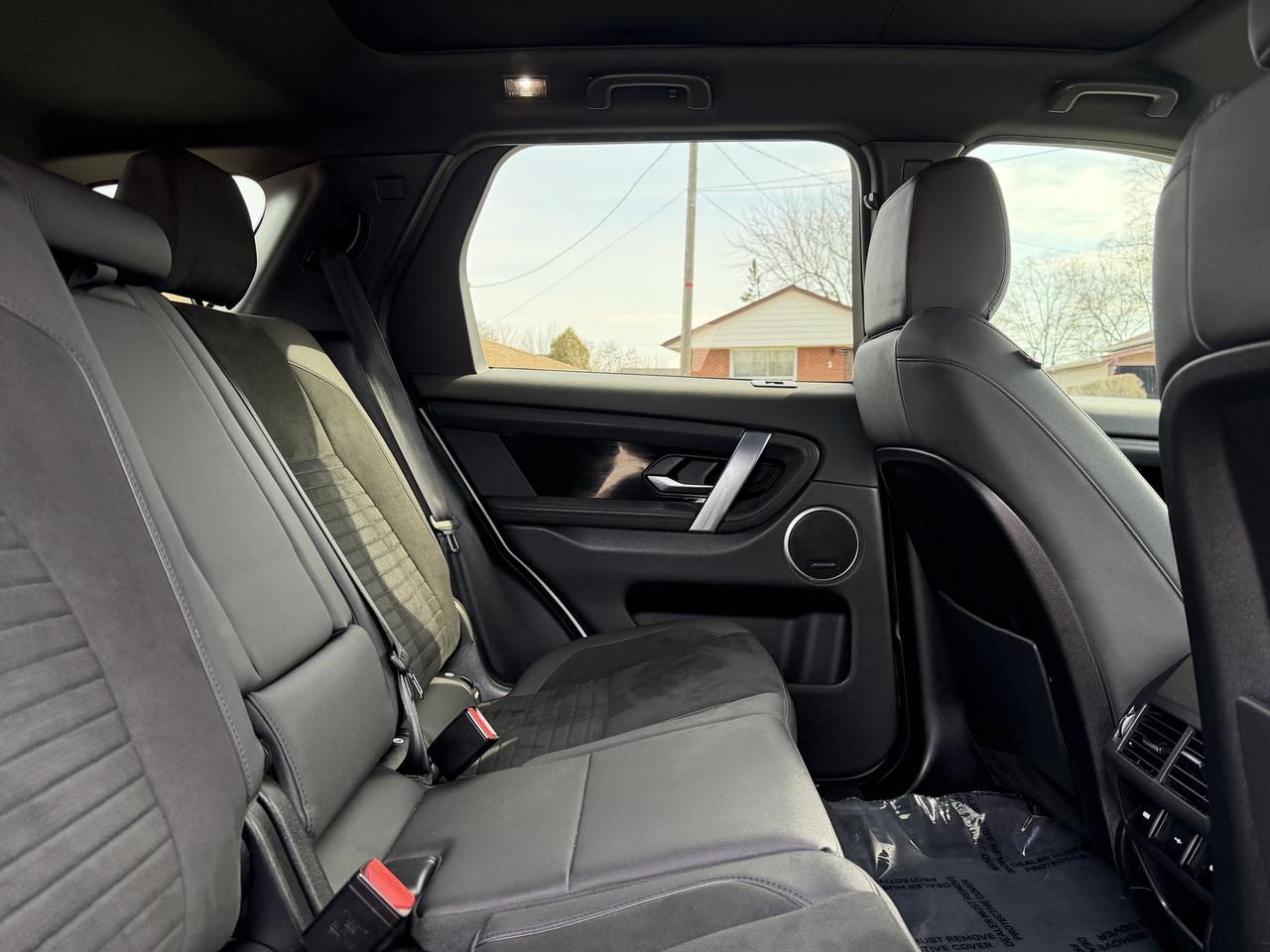 2020 Land Rover Discovery Sport SE AWD Photo