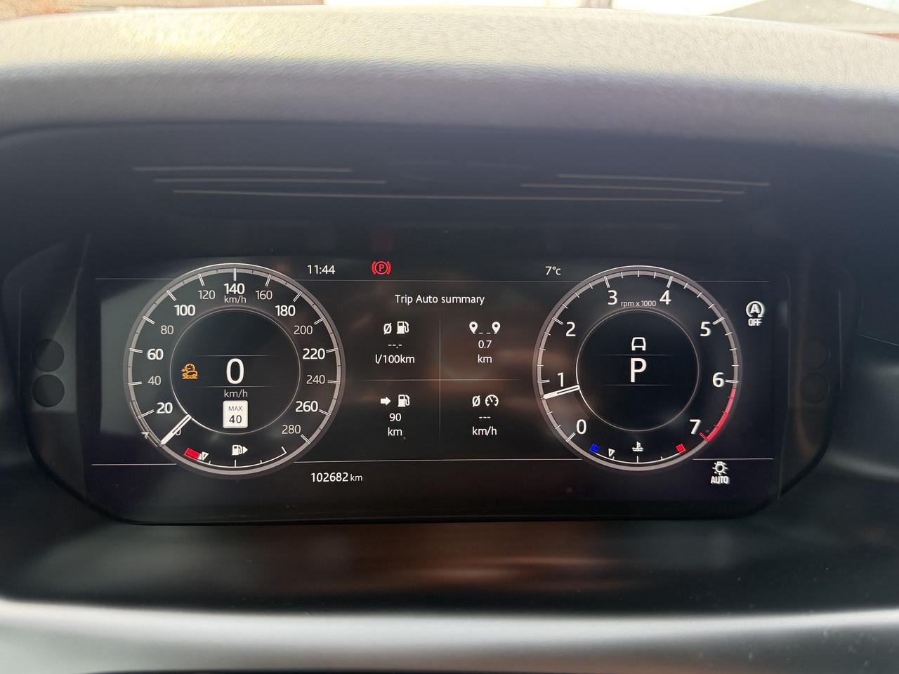 2020 Land Rover Discovery Sport SE AWD Photo