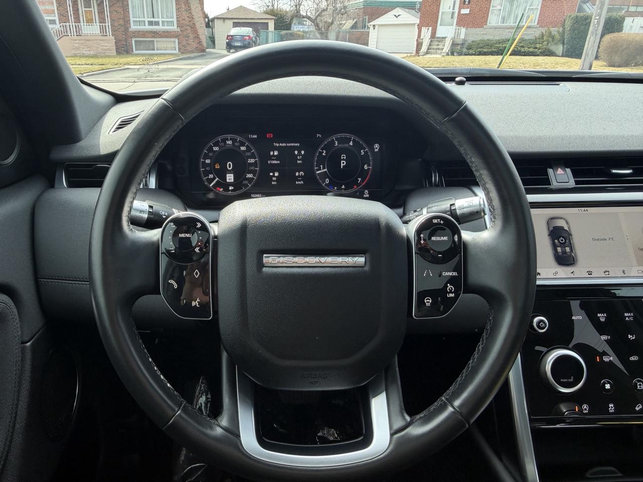 2020 Land Rover Discovery Sport SE AWD Photo