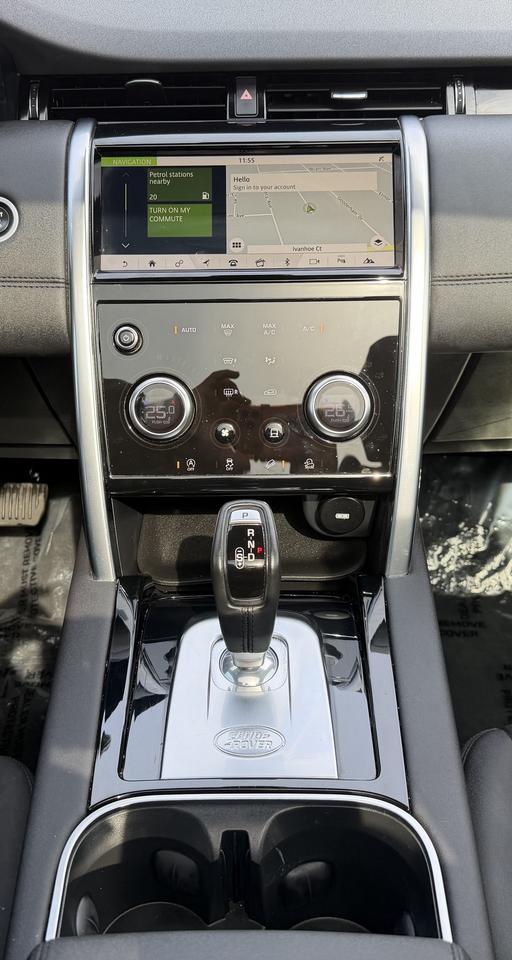 2020 Land Rover Discovery Sport SE AWD Photo