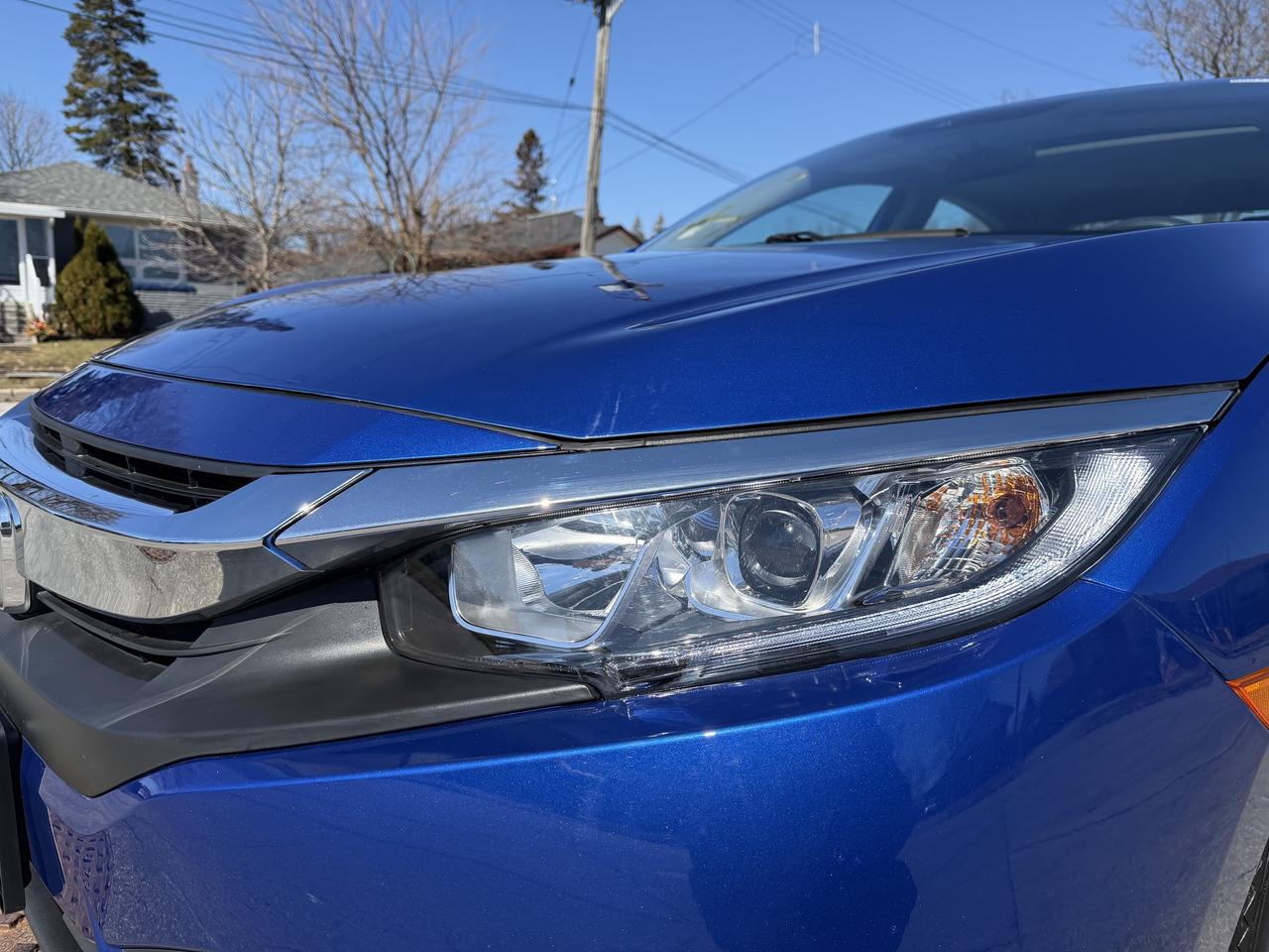 2017 Honda Civic Sedan 4dr CVT EX Photo