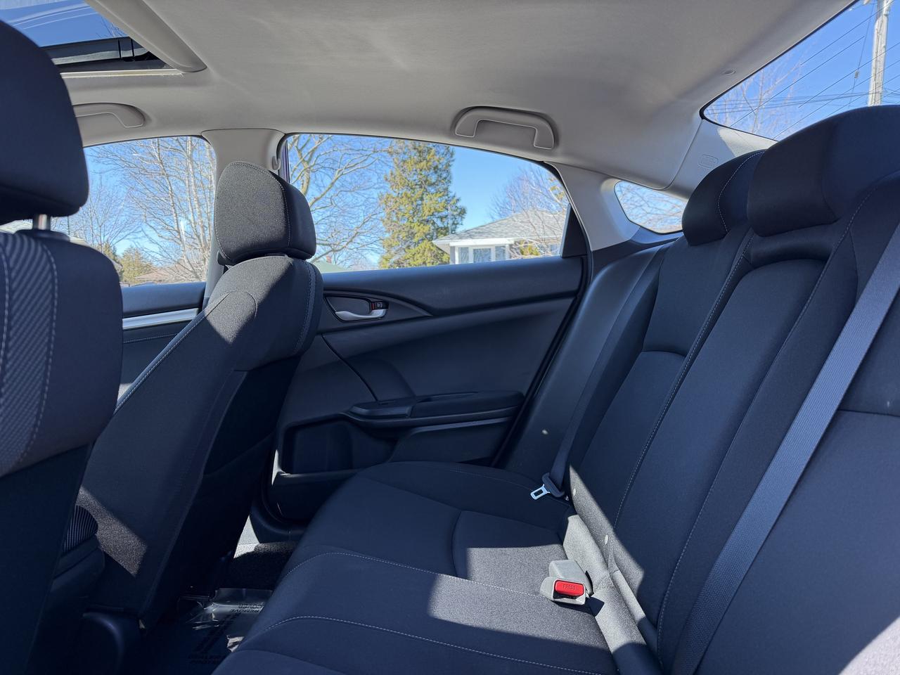 2017 Honda Civic Sedan 4dr CVT EX Photo